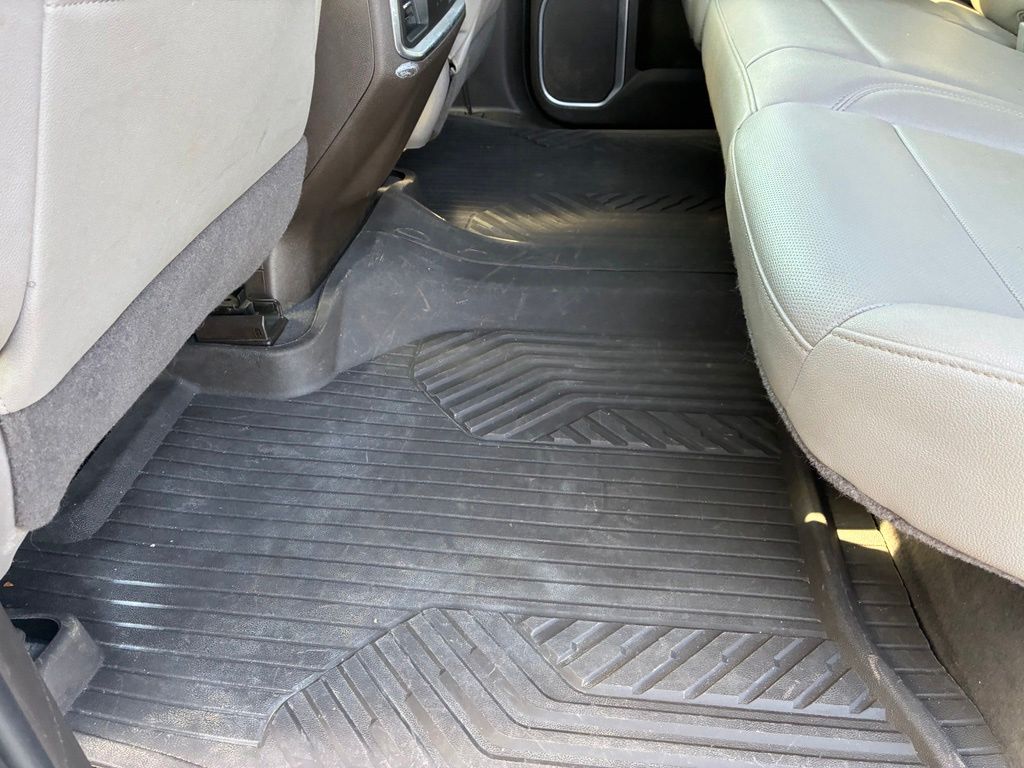 2023 Chevrolet Silverado 1500 LTZ - Photo 21