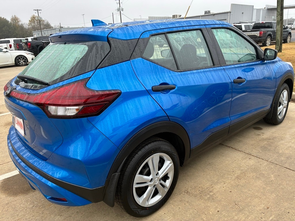 Used 2022 Nissan Kicks S SUV