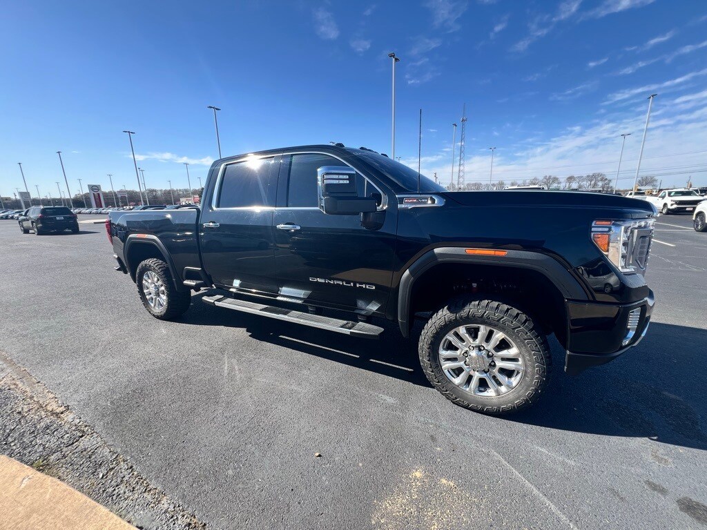 2022 Gmc Sierra 2500 HD Denali photo 3