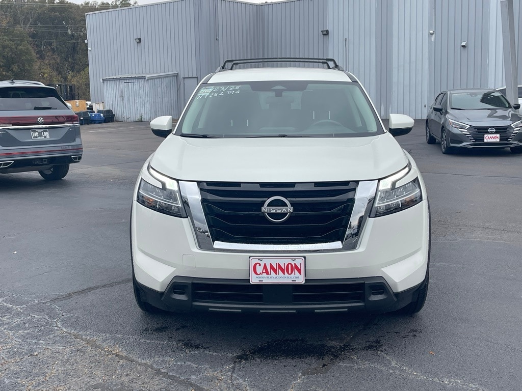 Used 2022 Nissan Pathfinder SV SUV