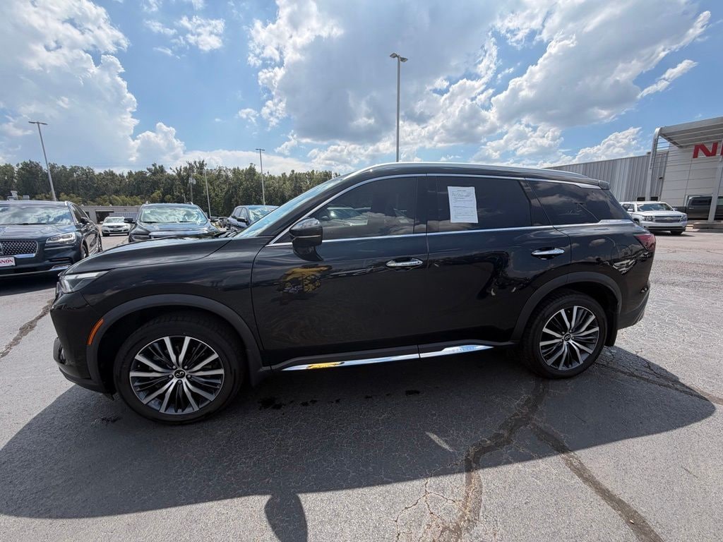 Used 2023 INFINITI QX60 SENSORY SUV