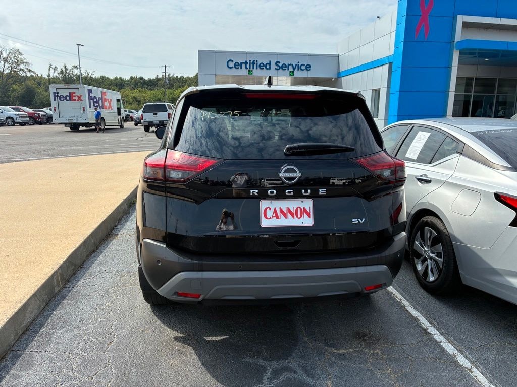 Used 2023 Nissan Rogue SV SUV
