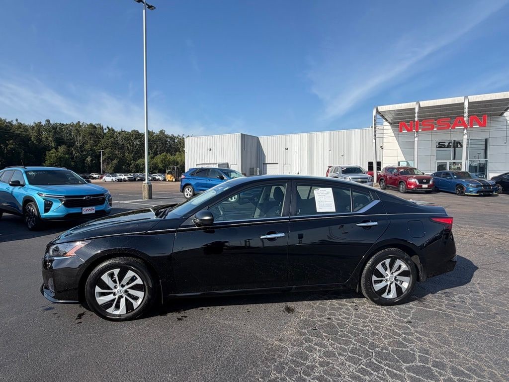 Used 2025 Nissan Altima S Sedan