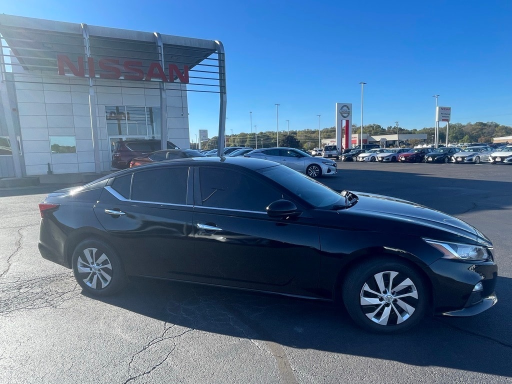 Used 2020 Nissan Altima S with VIN 1N4BL4BV6LC286347 for sale in Grenada, MS