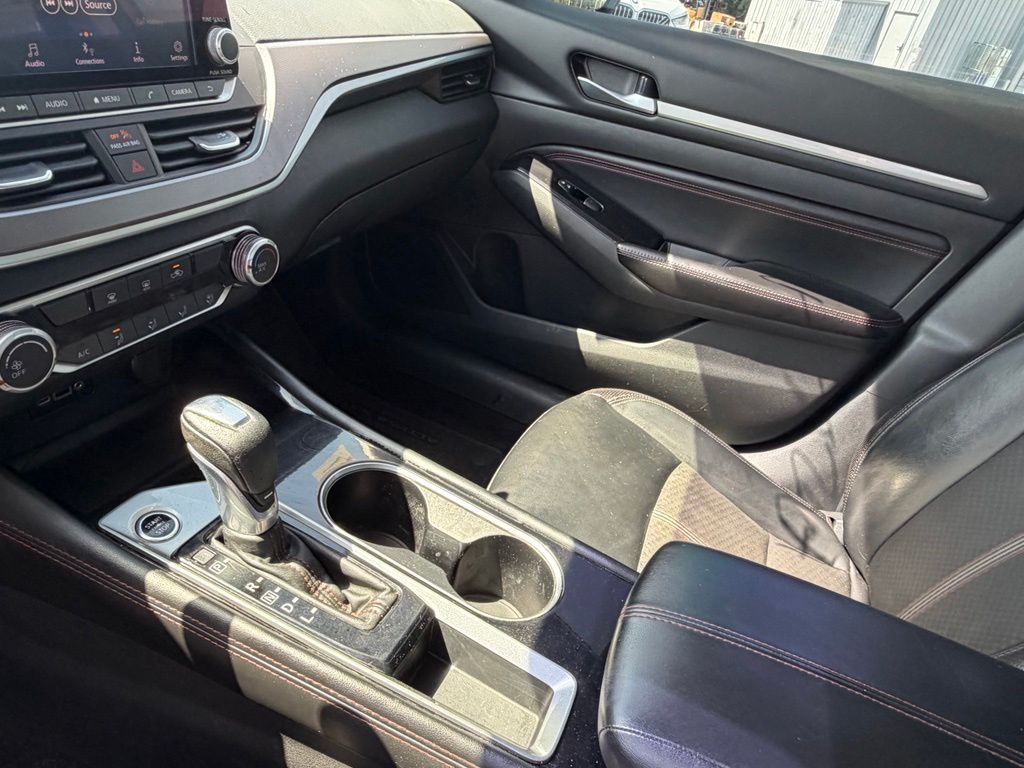 2023 Nissan Altima SR - Photo 21