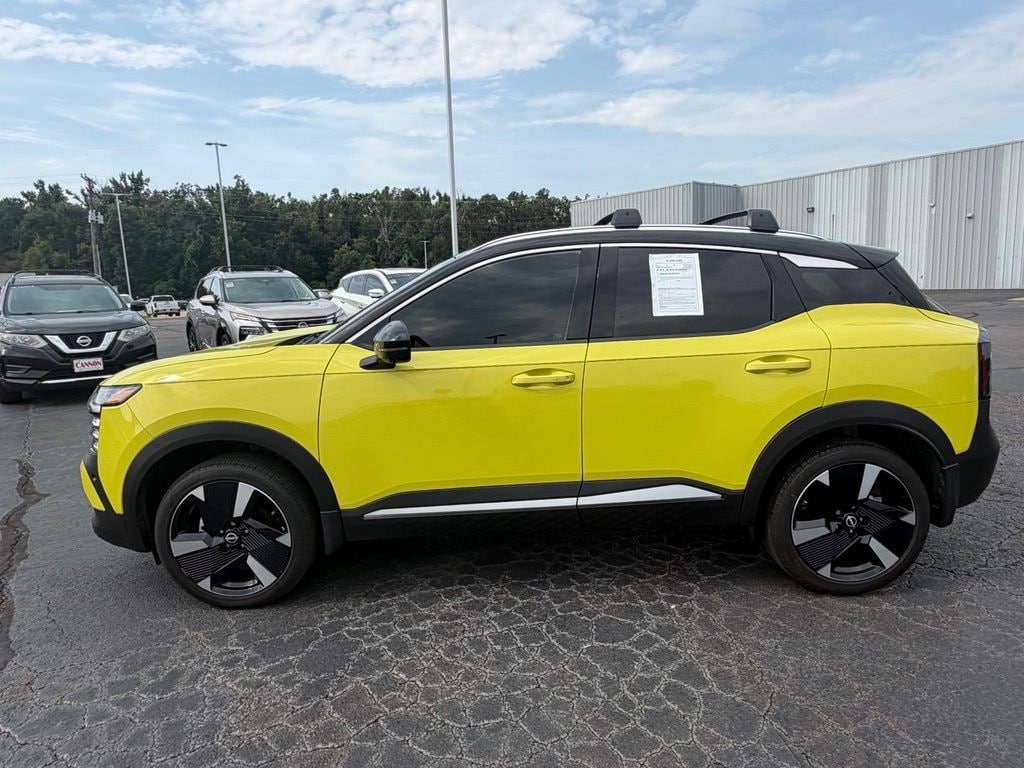 Used 2026 Nissan Kicks SR SUV