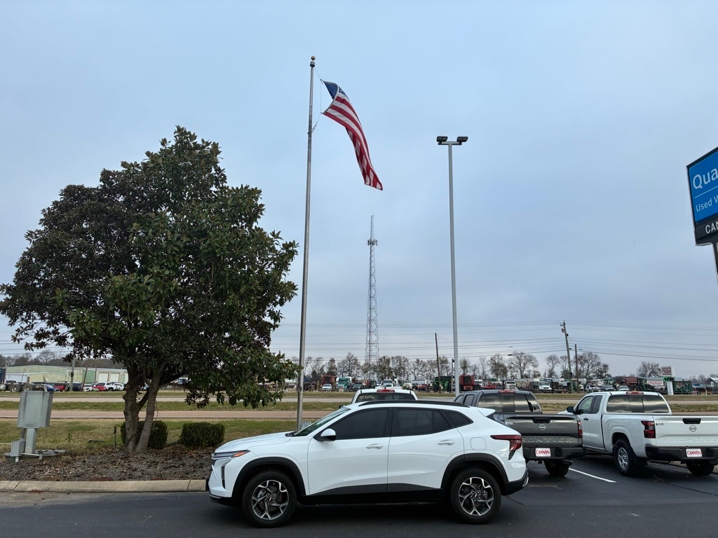 2024 Chevrolet Trax LT's photo