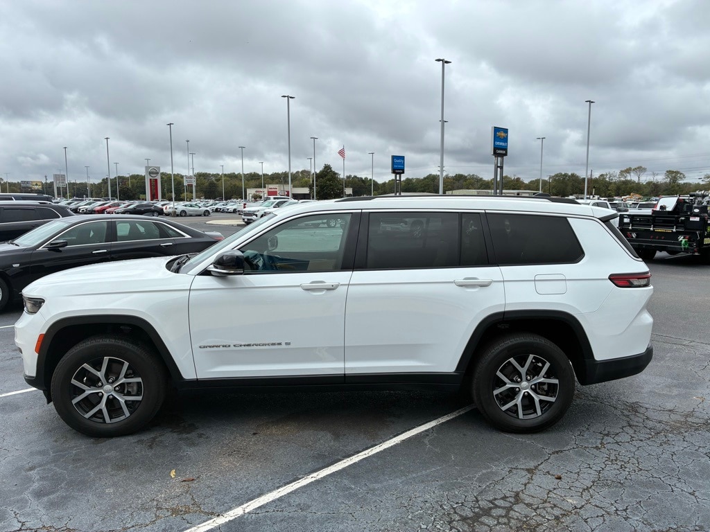 Used 2023 Jeep Grand Cherokee L Limited SUV