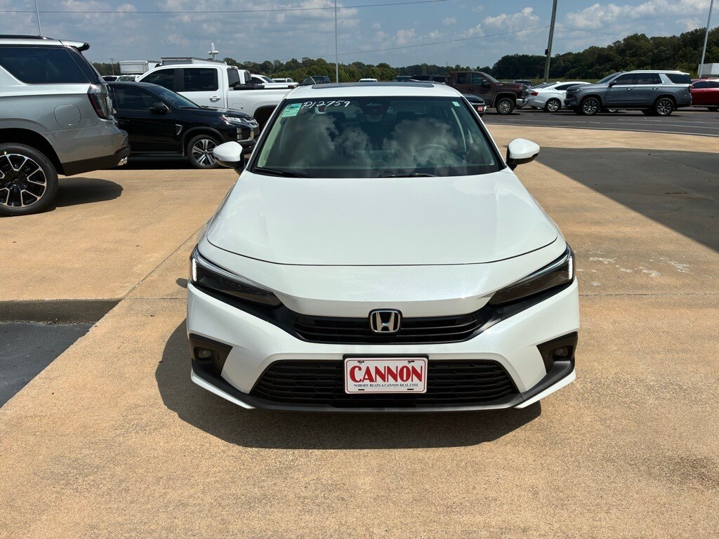 2023 Honda Civic Touring photo 2