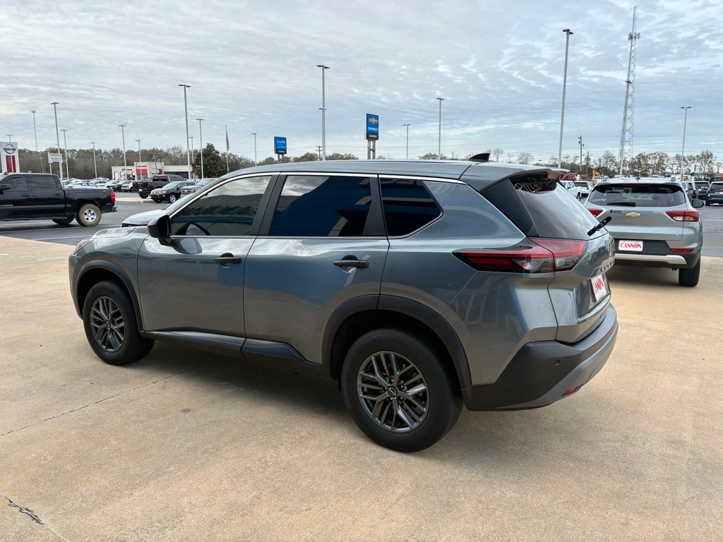 Used 2023 Nissan Rogue S SUV
