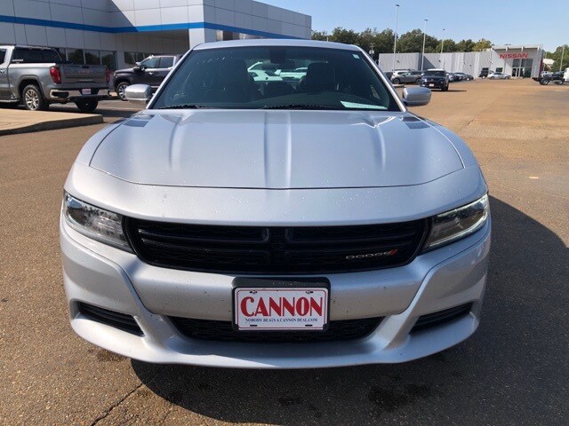 2021 Dodge Charger SXT photo 3