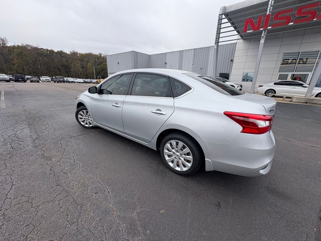 Used 2016 Nissan Sentra S with VIN 3N1AB7AP4GY287218 for sale in Cleveland, MS