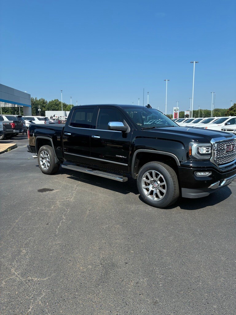 2017 Gmc Sierra 1500 Denali photo 3