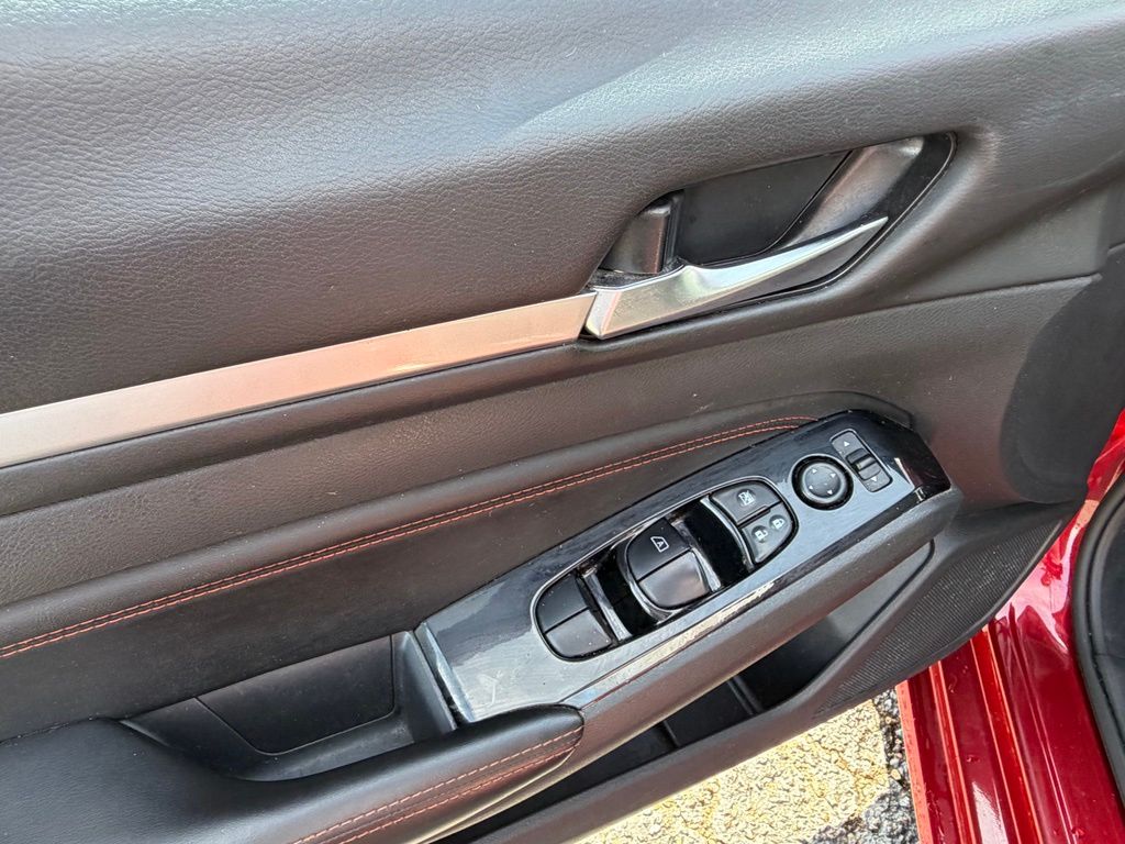 2023 Nissan Altima SR - Photo 15