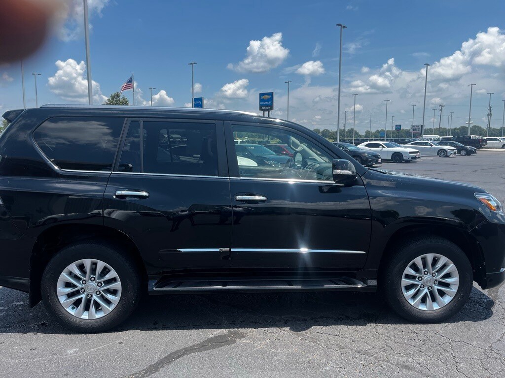 2018 Lexus GX 460 photo 4