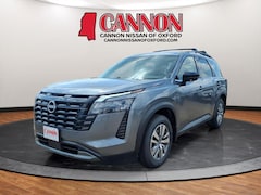 2026 Nissan Pathfinder SL SUV