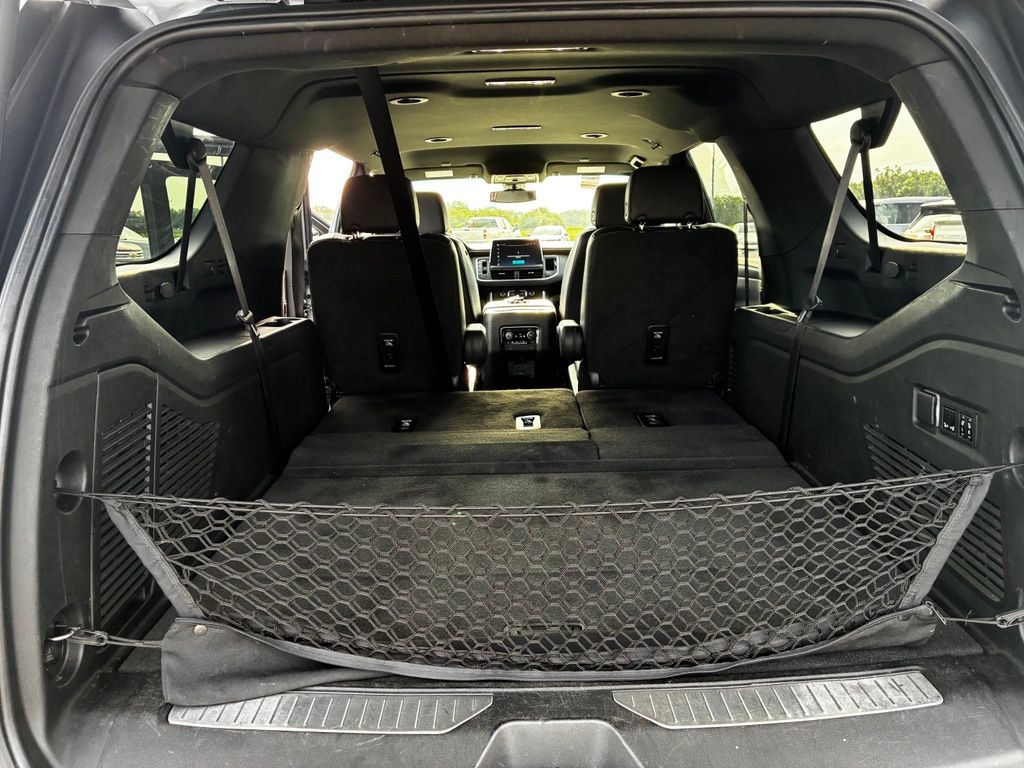 2022 Chevrolet Suburban Z71 - Photo 21