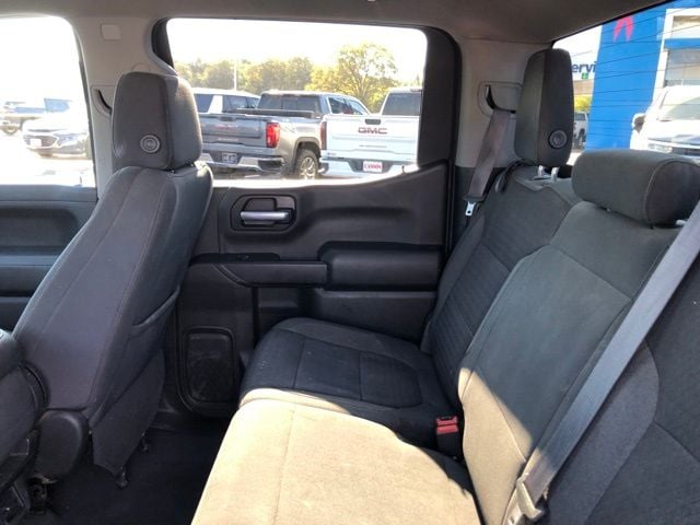 2021 Chevrolet Silverado 1500 LT - Photo 12