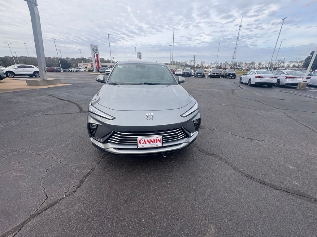 2025 Buick Envista Preferred's photo