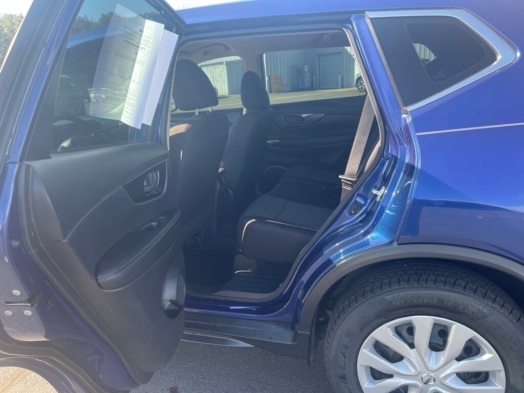 2020 Nissan Rogue S photo 4