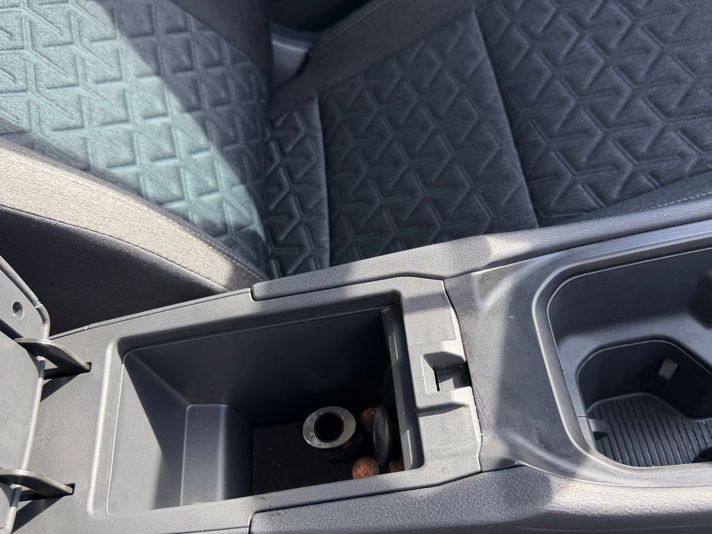 2025 Nissan Kicks SV - Photo 20