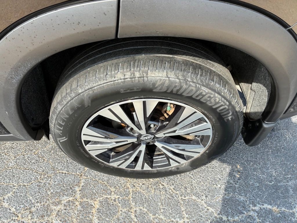 Used 2023 Nissan Rogue SV SUV