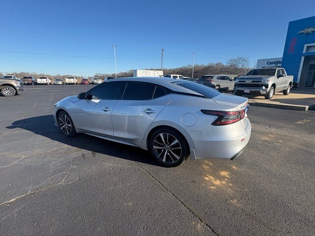 2019 Nissan Maxima S photo 3