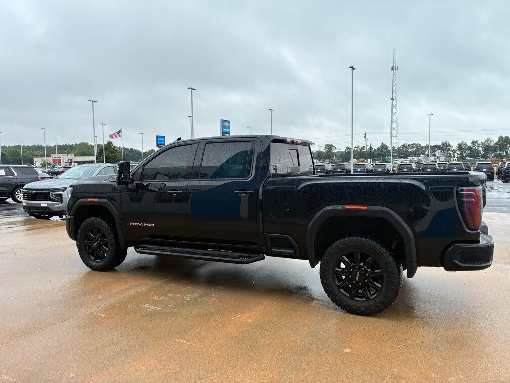 2024 Gmc Sierra 2500 HD AT4 photo 2