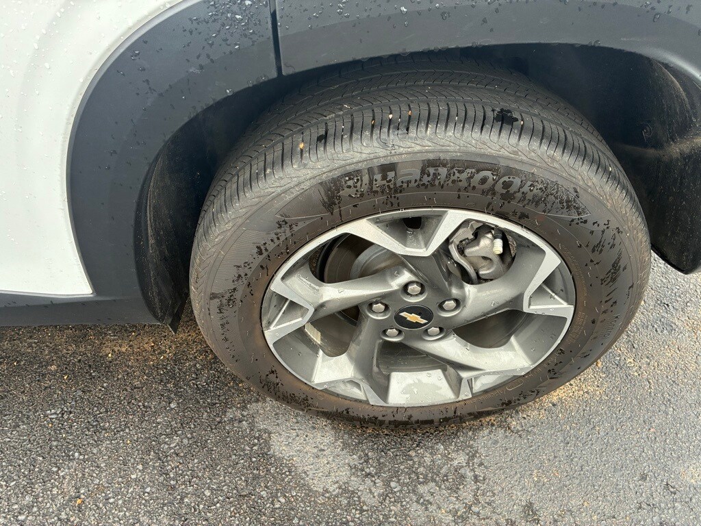 Used 2024 Chevrolet Trax LT SUV