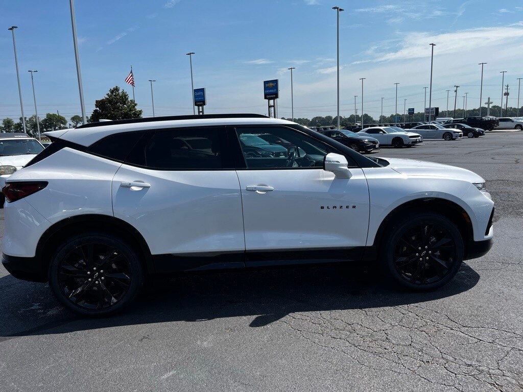 2021 Chevrolet Blazer RS photo 4