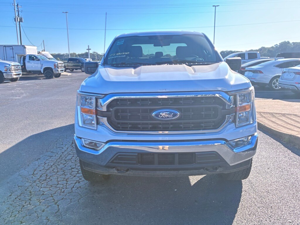 2022 Ford F-150 XLT photo 2