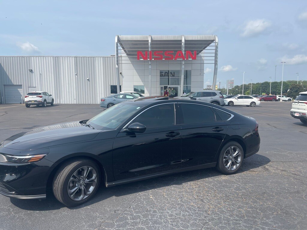 2024 Honda Accord EX photo 2