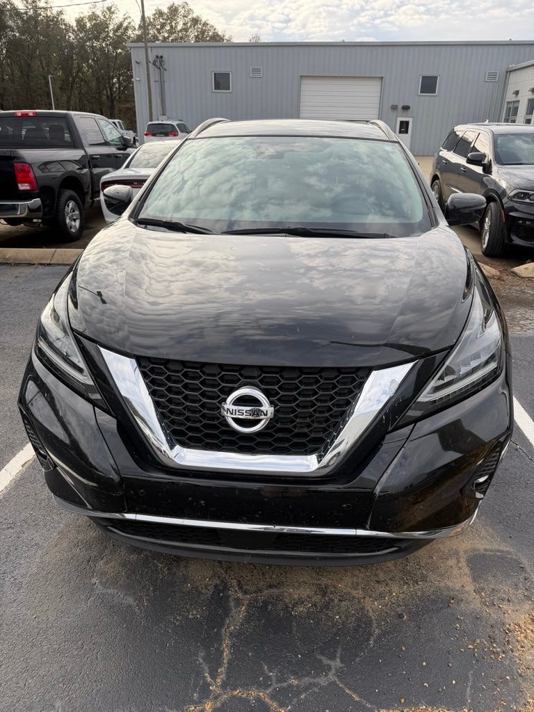 2022 Nissan Murano SV's photo