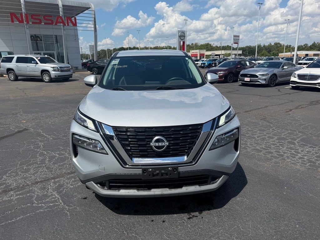 Used 2023 Nissan Rogue SV SUV