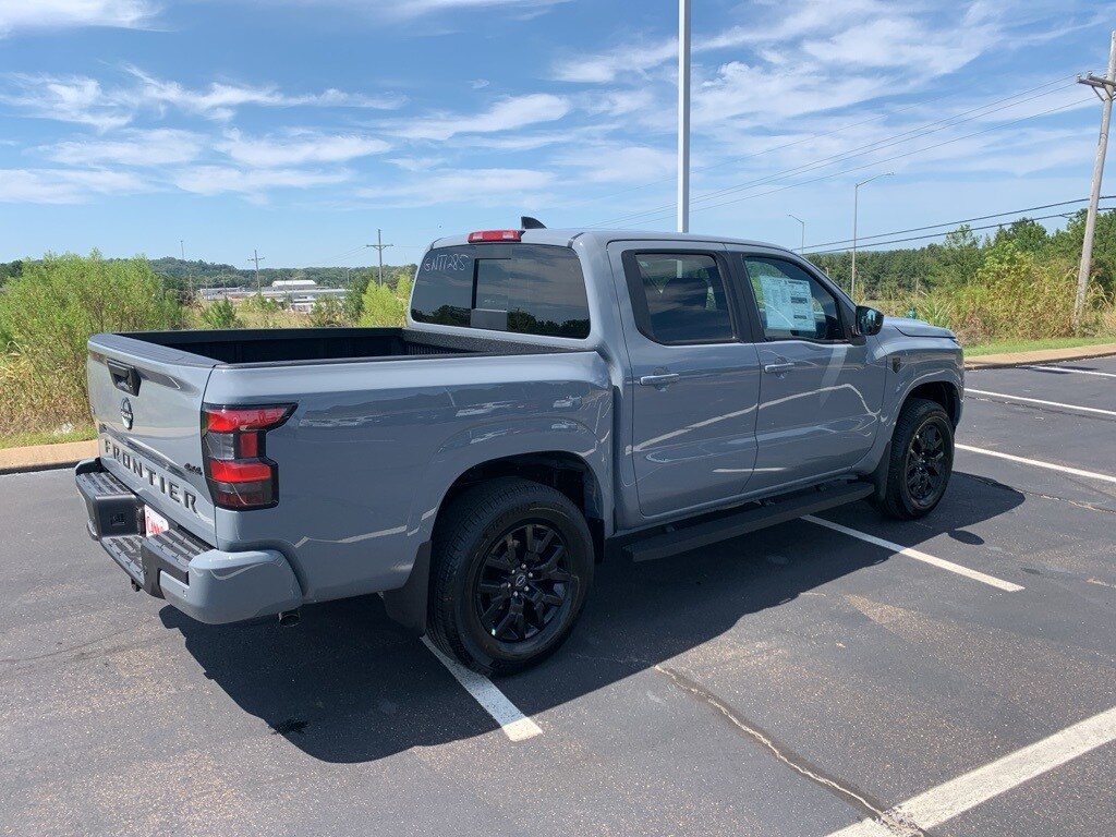 2026 Nissan Frontier PRO-4X photo 4