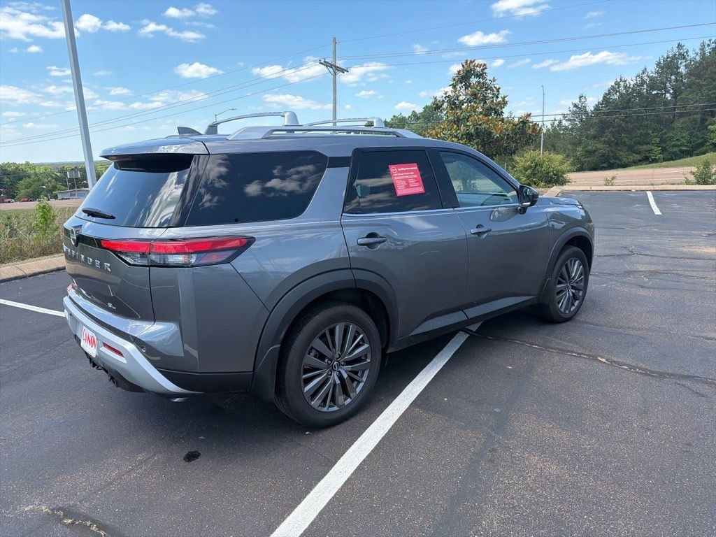 Certified 2025 Nissan Pathfinder SL SUV