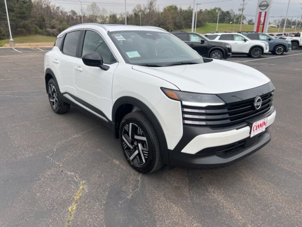 New 2026 Nissan Kicks SV SUV