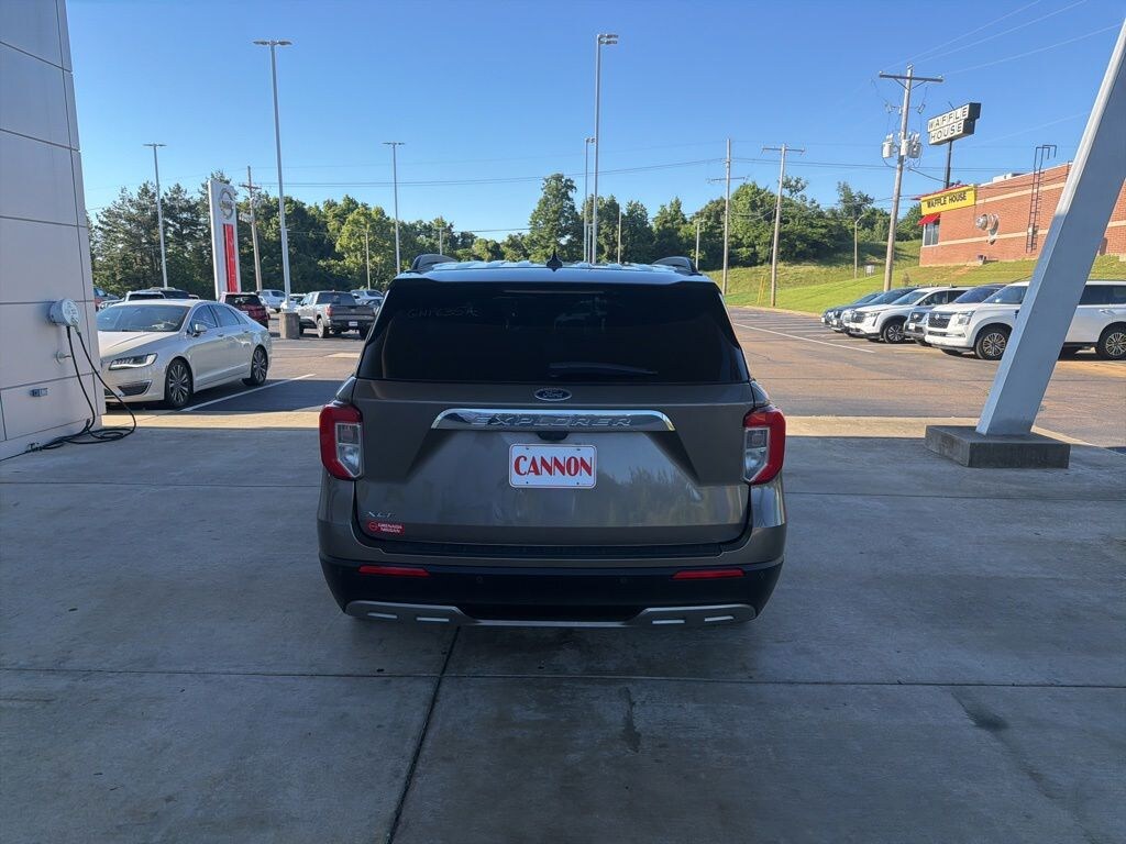 Used 2021 Ford Explorer XLT SUV