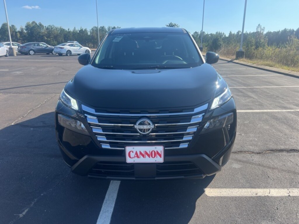 New 2026 Nissan Rogue SV SUV