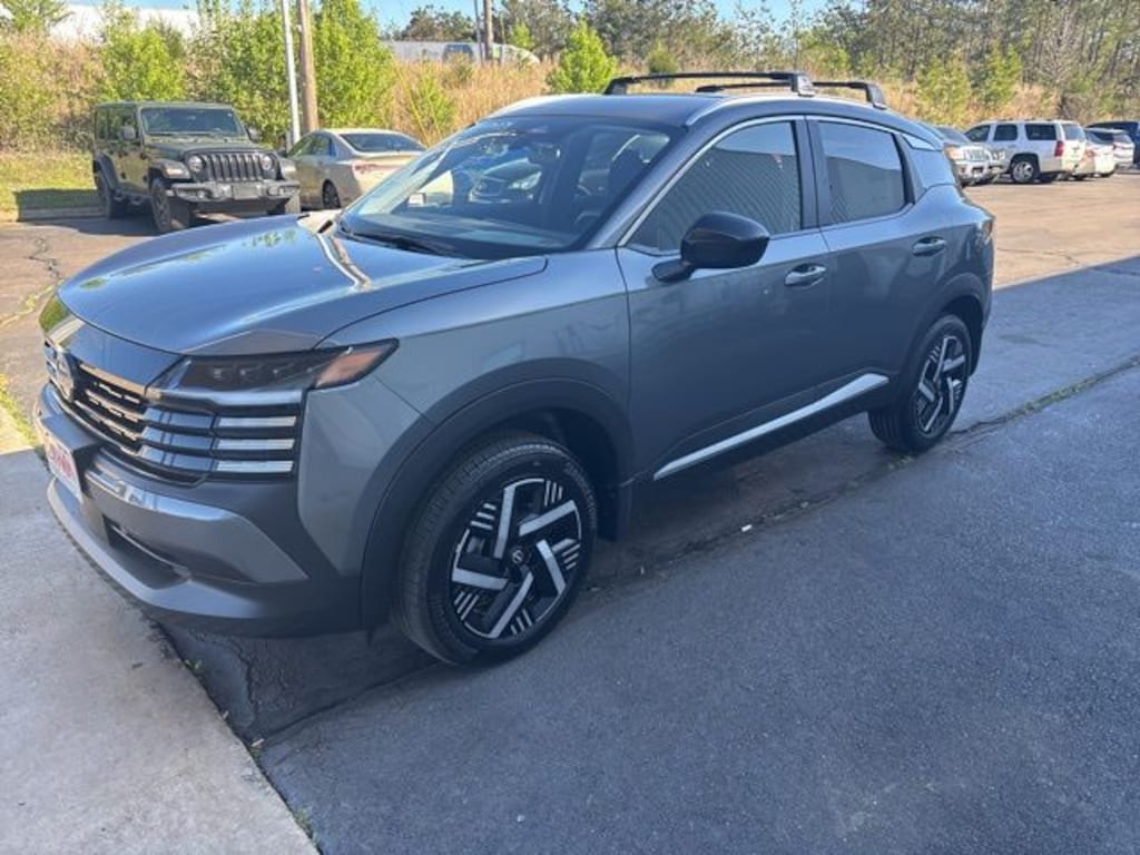 New 2026 Nissan Kicks SV SUV