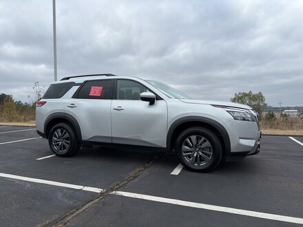2024 Nissan Pathfinder SV SUV