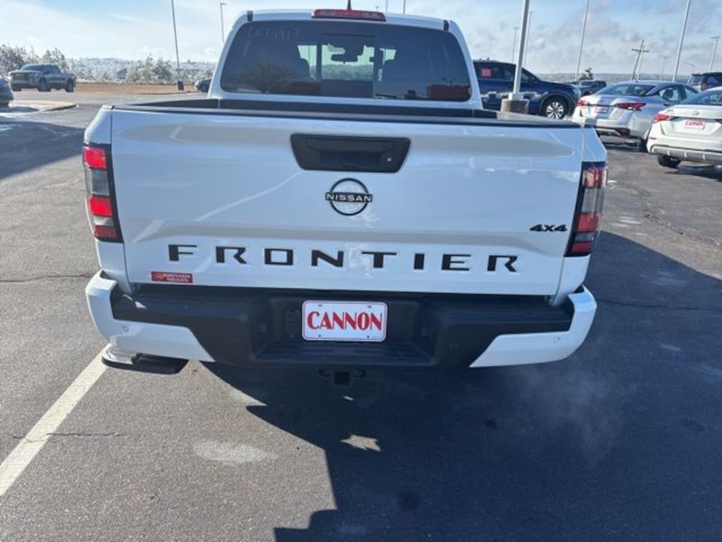 New 2026 Nissan Frontier SV Truck Crew Cab
