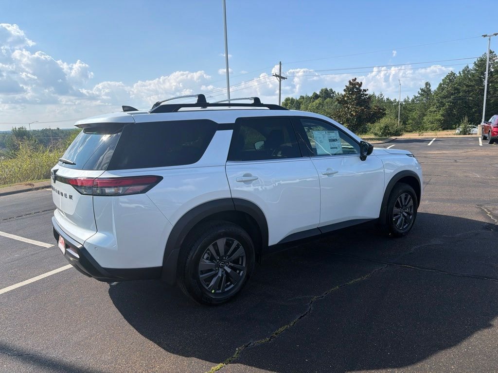 New 2026 Nissan Pathfinder SV SUV