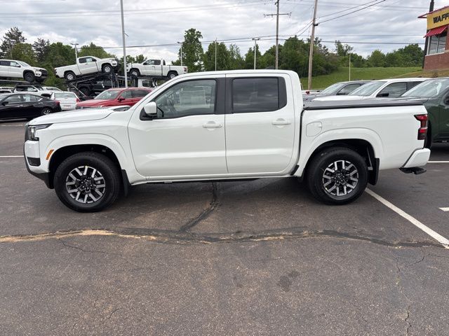 2026 Nissan Frontier SV Crew Cab 4X2 SWB's photo