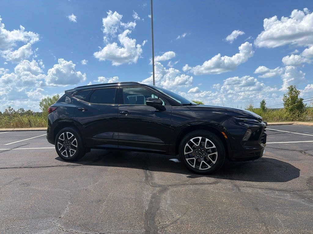 Used 2025 Chevrolet Blazer RS SUV
