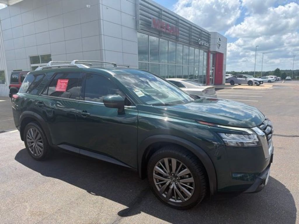 Certified 2023 Nissan Pathfinder SL SUV