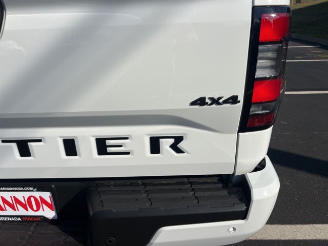 2026 Nissan Frontier SV - Photo 10