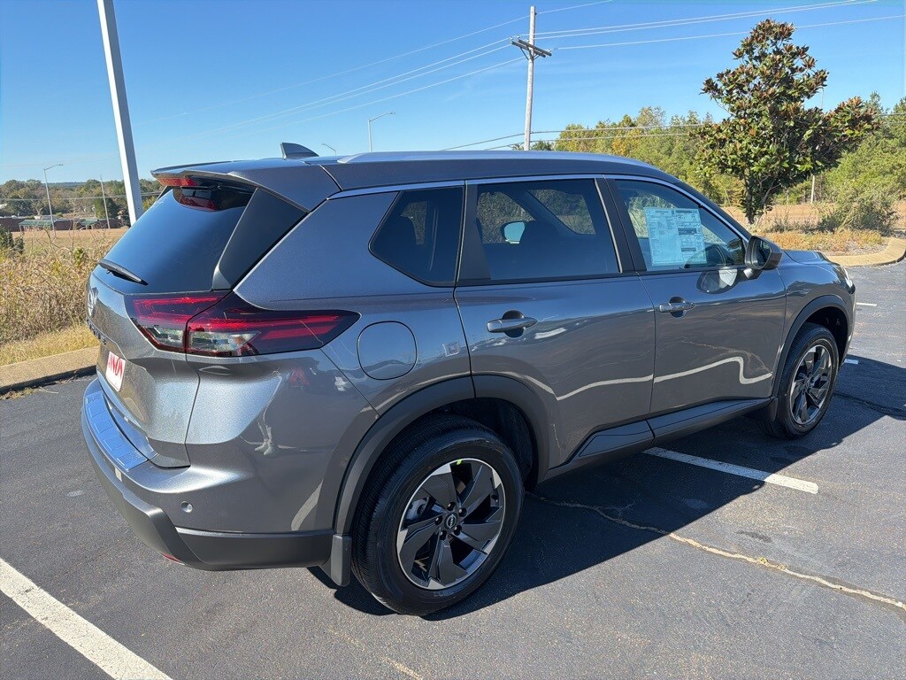 2026 Nissan Rogue SV photo 4