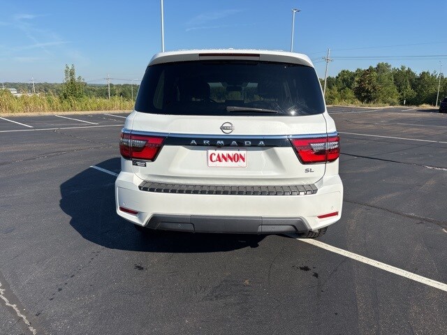 2022 Nissan Armada SL photo 4