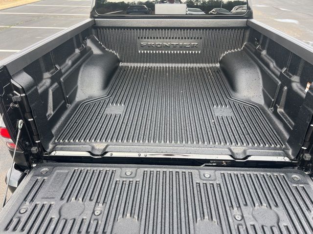 2026 Nissan Frontier SV - Photo 9